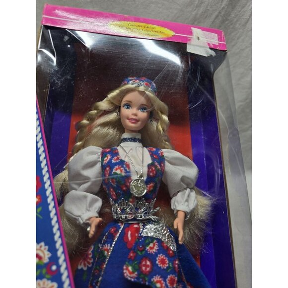 Norwegian Barbie Doll of The World Norway Collector Edition In Flawed Box - Picture 3 of 10